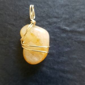 Polished yellow pendant